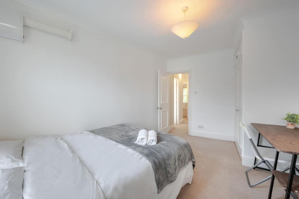 Apartament Cosy 2 Bed In Kensington Olympia Londyn Zewnętrze zdjęcie
