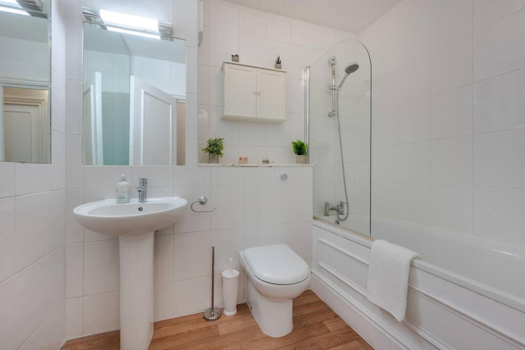 Apartament Cosy 2 Bed In Kensington Olympia Londyn Zewnętrze zdjęcie